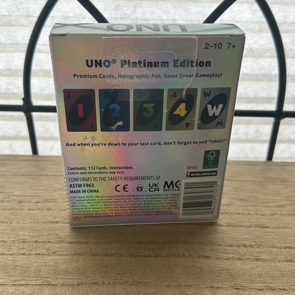 Uno brand new deck of cards, platinum edition - Picture 2 of 3